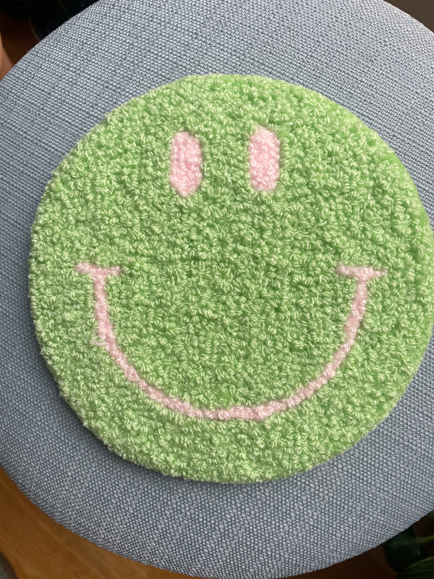 Smiley Vægtæppe (Lyserød/Grøn)